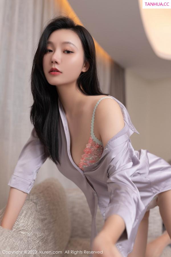 安然Maleah  [XiuRen]高清写真图 2023.09.12 No.7376 安然anran 美腿御姐第15张图片